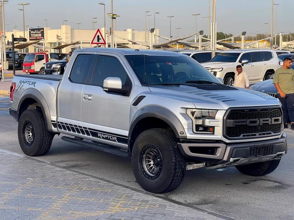 Ford Pickup 2018 GCC Specs - Well Maintained