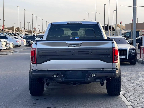 Ford Pickup 2018 GCC Specs - Well Maintained