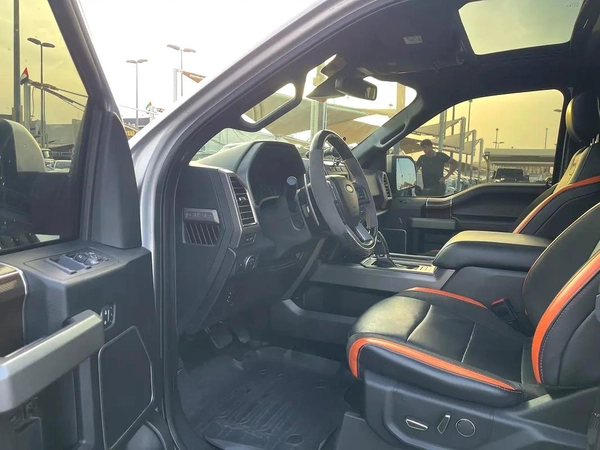Ford Pickup 2018 GCC Specs - Well Maintained