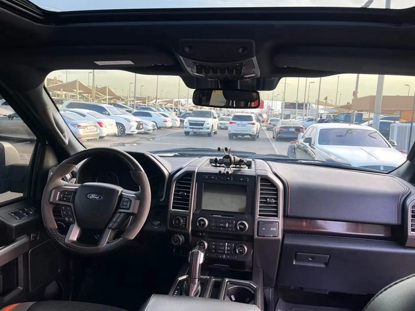 Ford Pickup 2018 GCC Specs - Well Maintained