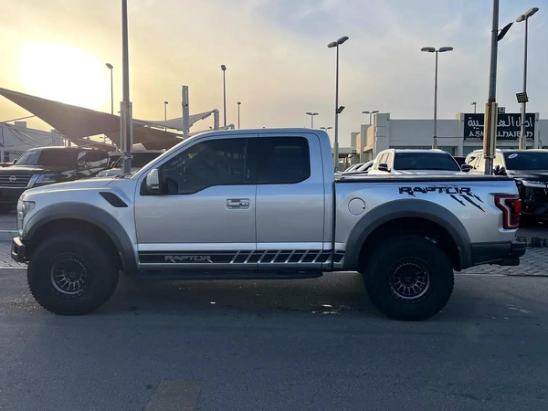 Ford Pickup 2018 GCC Specs - Well Maintained