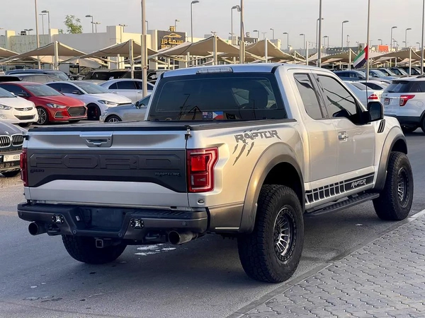 Ford Pickup 2018 GCC Specs - Well Maintained