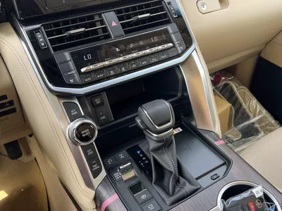 Toyota Land Cruiser GXR EXPORT ONLY - 2026 LC300 4.0L (GCC Specification)-19