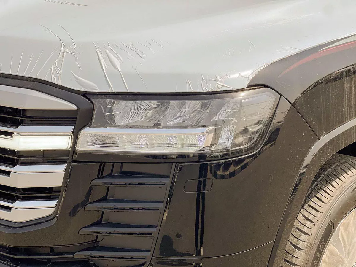 Toyota Land Cruiser GXR EXPORT ONLY - 2026 LC300 4.0L (GCC Specification)-20-0