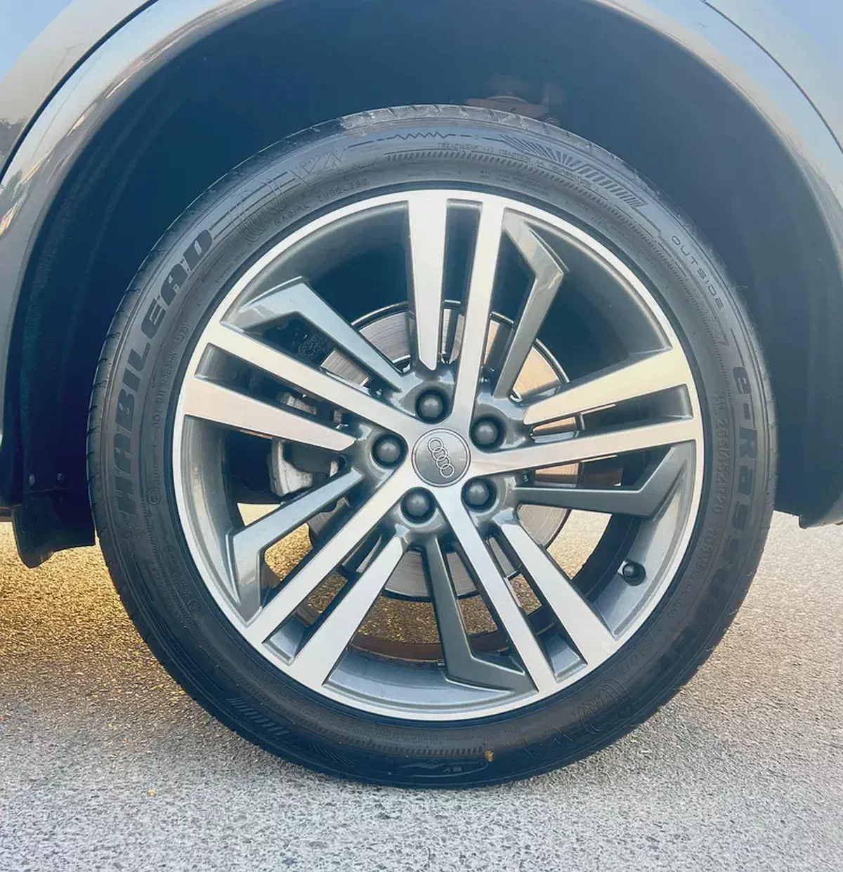 Audi Q5 45 TFSI quattro S line 2020 - GCC Specs - Excellent Condition-8-8