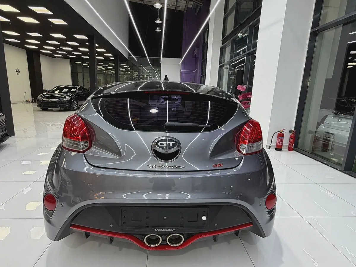 Hyundai Veloster 2012 GL - Korean Specs - Efficient 1.6L Hatchback-4-4