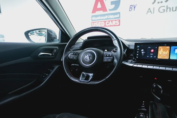 1 YR / 20,000 KM WARRANTY | AED 600 PM