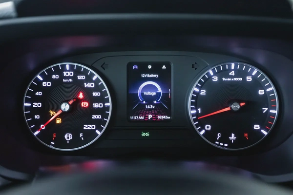 1 YR / 20,000 KM WARRANTY | AED 600 PM