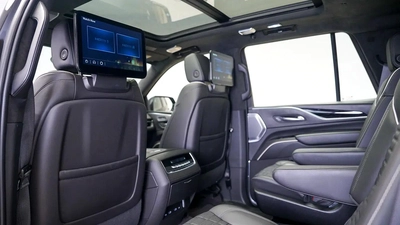 Cadillac Escalade V-11
