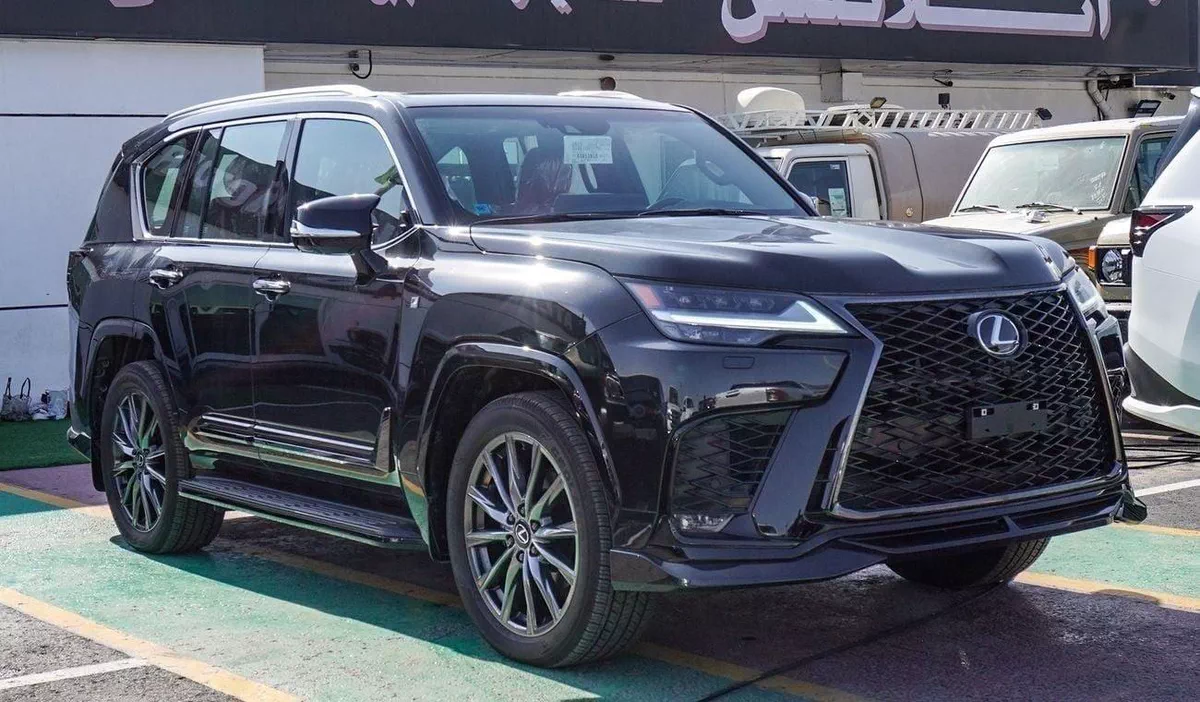 Lexus LX600 F SPORT FSport 3.5L V6. 5 Seater