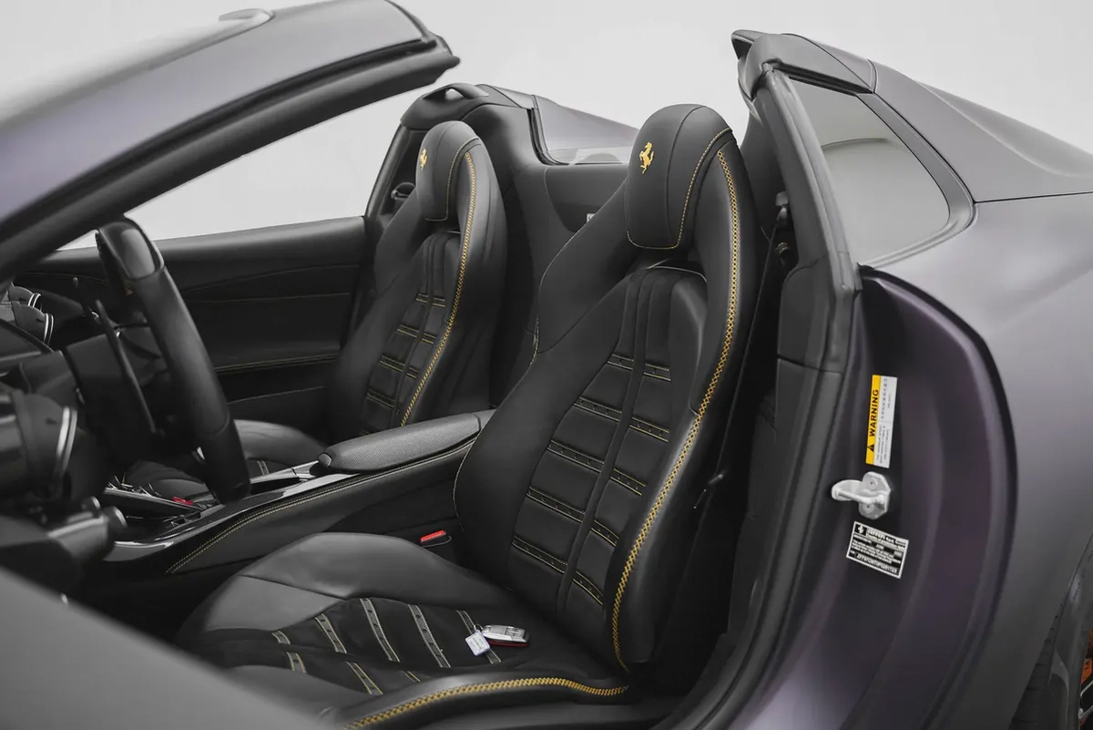 2023 FERRARI 812 GTS WITH WARRANTY | 281723-7-7