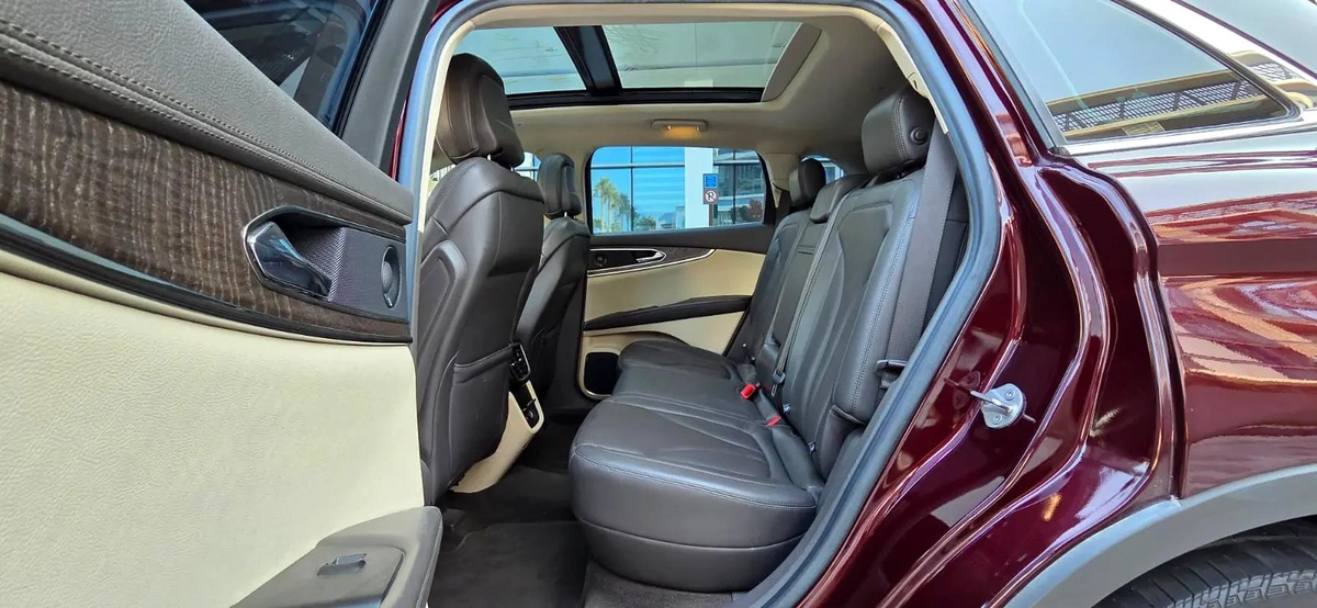 2020 Lincoln Nautilus Reserve I -Excellent Condition-Full Service History-Bank Finance Available-7-7