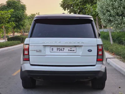 Pristine 2014 Land Rover Range Rover Vogue | GCC Specs | Low Mileage-5