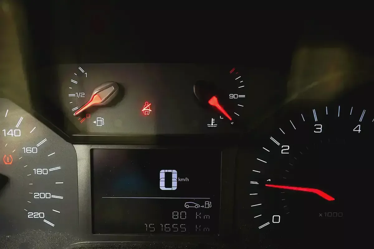 Peugeot Partner | Delivery Van | GCC Specs | Ref#P13293-8-8