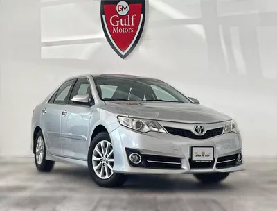 Toyota Camry SE 2.5L-4CYL  EXCELLENT CONDITION LOW KILOMETER DRIVEN-0