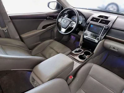 Toyota Camry SE 2.5L-4CYL  EXCELLENT CONDITION LOW KILOMETER DRIVEN-9