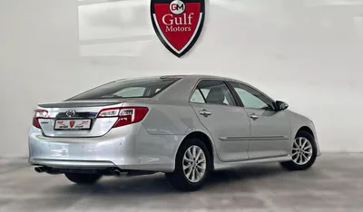 Toyota Camry SE 2.5L-4CYL  EXCELLENT CONDITION LOW KILOMETER DRIVEN-3
