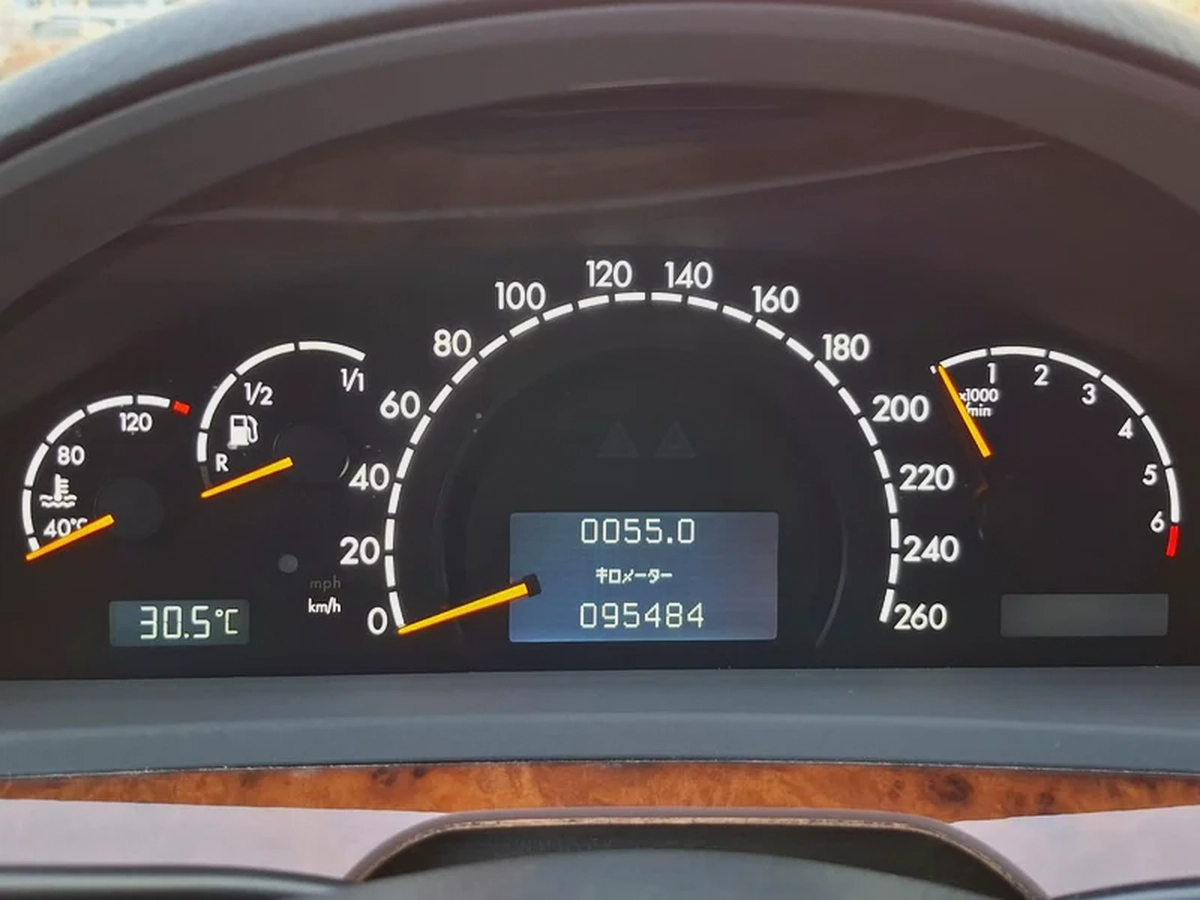 Mercedes Benz S320-15-15