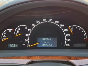 Mercedes Benz S320