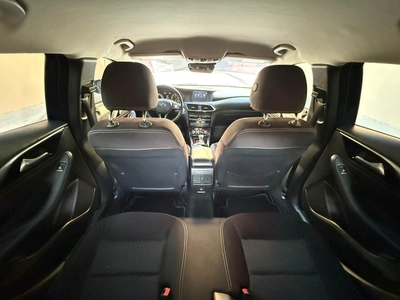 Gulf Specs 2018 INFINITI Q30 1.6Litre 4-Cylinder Turbo-Charged-9