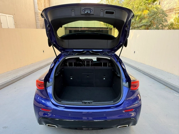 Gulf Specs 2018 INFINITI Q30 1.6Litre 4-Cylinder Turbo-Charged