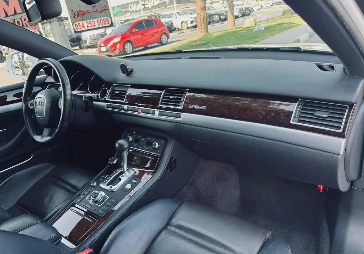 AUDI A8L - 4.2 LTR l  2009 l 98,000KM l CLEAN TITLE l JAPAN IMPORT-10-10