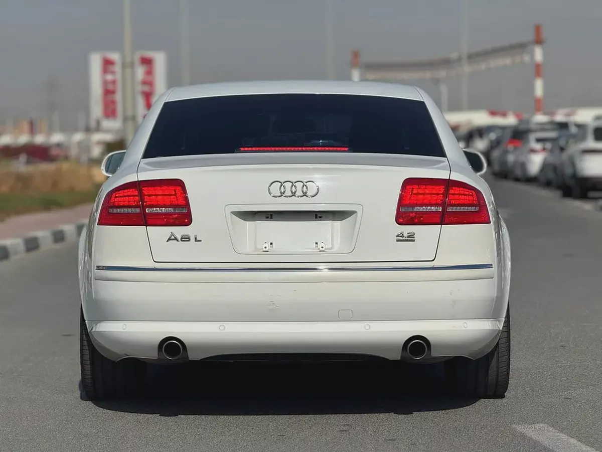 AUDI A8L - 4.2 LTR l  2009 l 98,000KM l CLEAN TITLE l JAPAN IMPORT-4-4