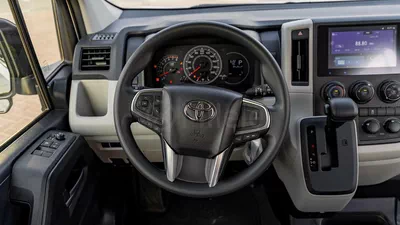 Toyota Hiace GL-15