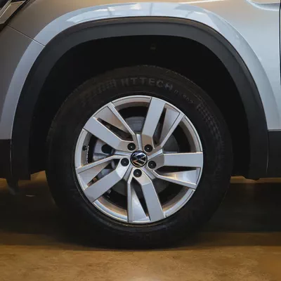 AED 1,436 p.m • 0% Downpayment • Volkswagen Teramont  • 1 Year Warranty-5