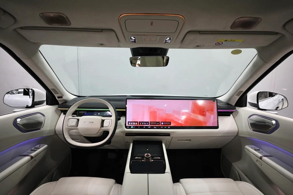 LYNK CO 900 EM-P | BRAND NEW | 2.0L Turbo | Warranty 5 Years