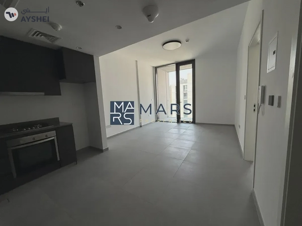 Stunning 1BHK Apartment For Rent in Tiraz