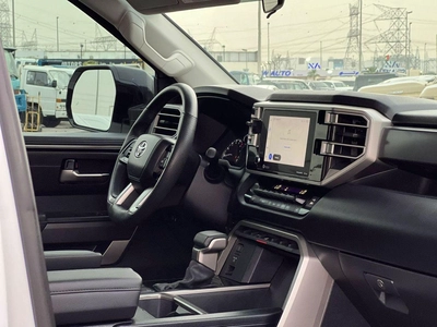 Toyota Tundra 2024 Toyota Tundra Crewmax SR - X Series - 3.4L V6 - AWD 4x4 - Rear Camera - Leather Seat --11