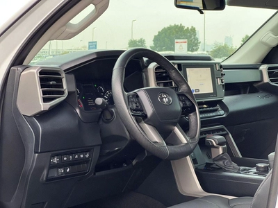 Toyota Tundra 2024 Toyota Tundra Crewmax SR - X Series - 3.4L V6 - AWD 4x4 - Rear Camera - Leather Seat --14