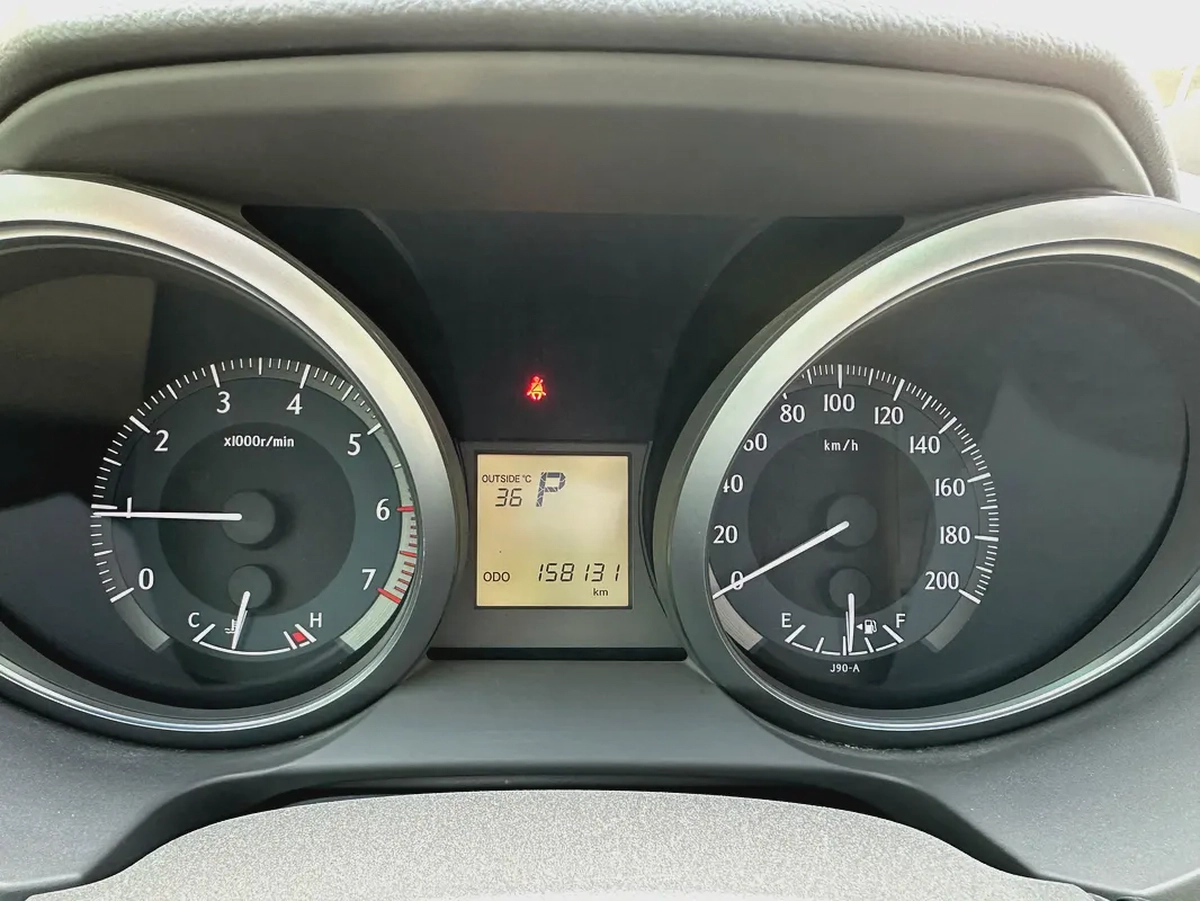 Toyota Prado GXR 2016 | GCC Specs | Low Mileage | Pristine Condition-13-13
