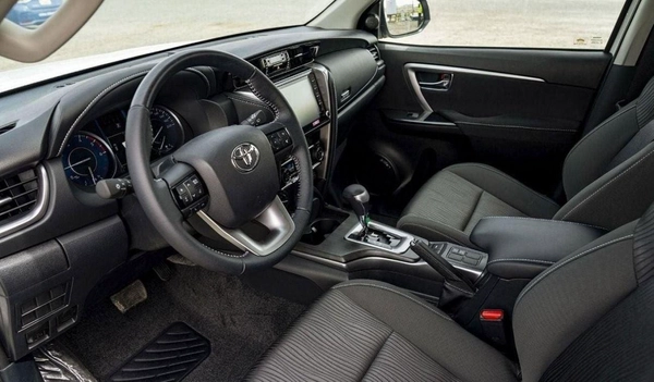 Toyota Fortuner EXR FORTUNER 2.4L DIESEL 2025