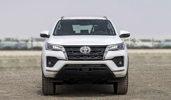 Toyota Fortuner EXR FORTUNER 2.4L DIESEL 2025