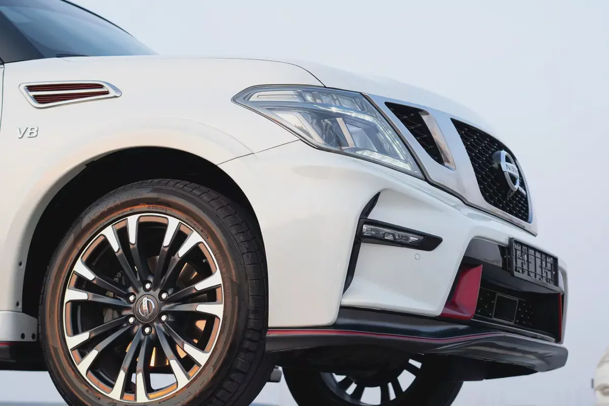 Nissan Patrol Nismo 2018 GCC Specs-2-2