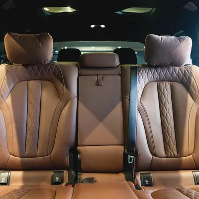 AED 6,899 pm • 0% Downpayment • BMW X7 M60i x Drive M Sport • Agency Warranty And Service Package-16