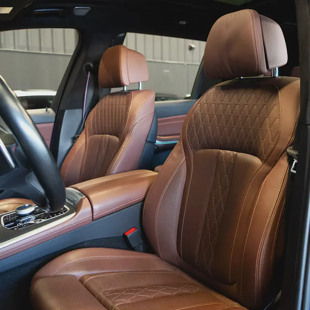AED 6,899 pm • 0% Downpayment • BMW X7 M60i x Drive M Sport • Agency Warranty And Service Package-14-14