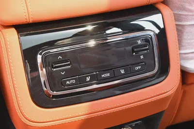 Rox 01 2026 GCC Specs 7ST SUV - خليجي ضمان الوكيل-7