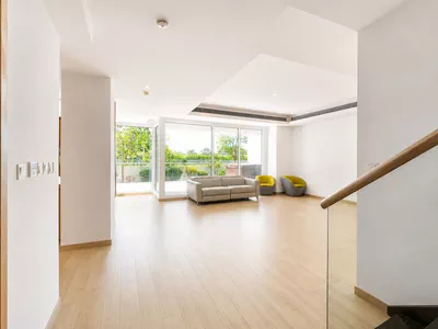 Immaculate Unit | Brand New | Luxury 4 BHK-7