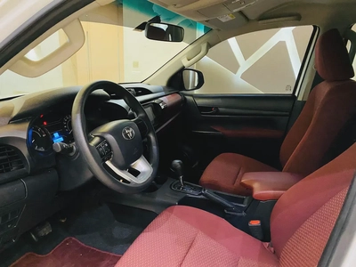 Toyota Hilux Double Cab DLX 2.4 L GCC Diesel 6-16