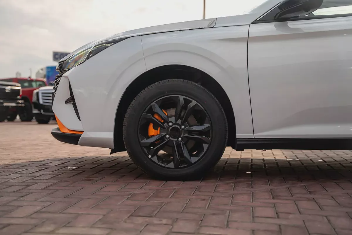 Dongfeng Shine 2026 GCC 1.5L 4 Cylinders Brand New For Export Only-11-11