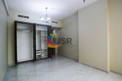 SPACIOUS 1BR ALL AMENITIES CLOSE TO POND PARK 58K-4
