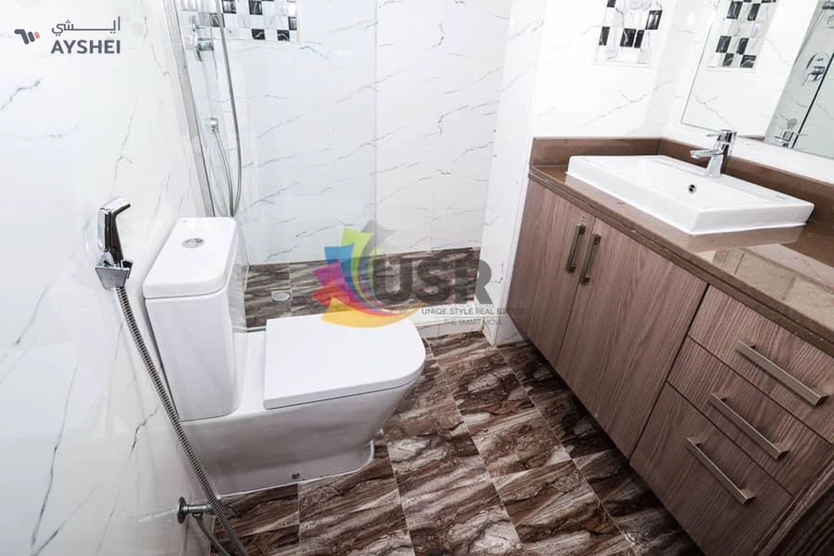 SPACIOUS 1BR ALL AMENITIES CLOSE TO POND PARK 58K-7-7