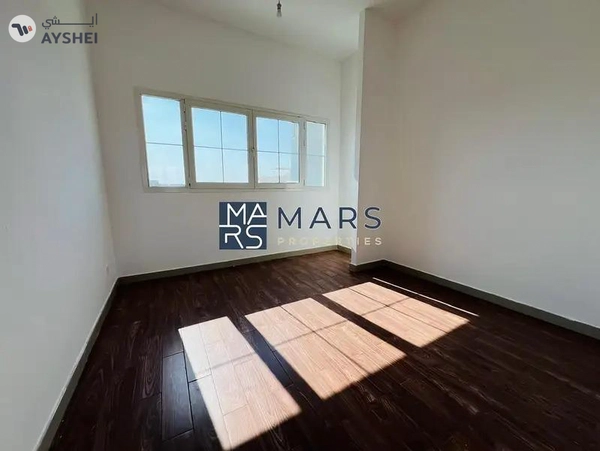 Brand New Unit| Modren Layout | Ready T0 Move