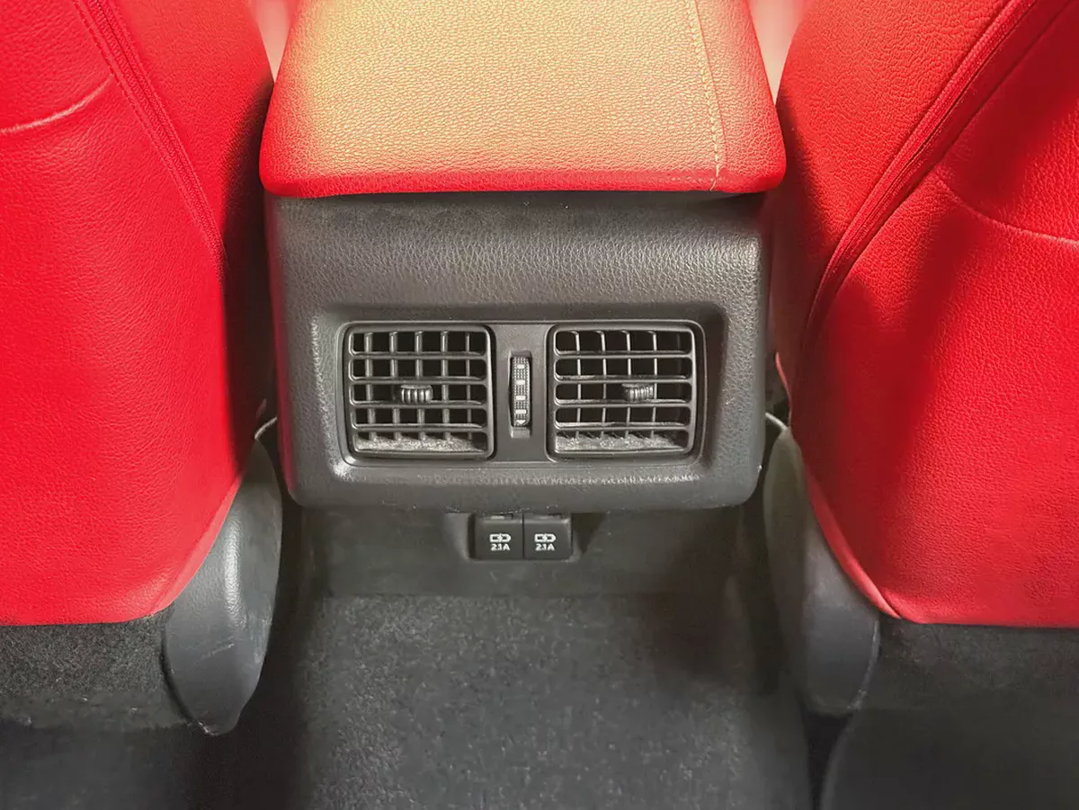 Toyota Camry grand Sport 2019 GCC Specs-13-13