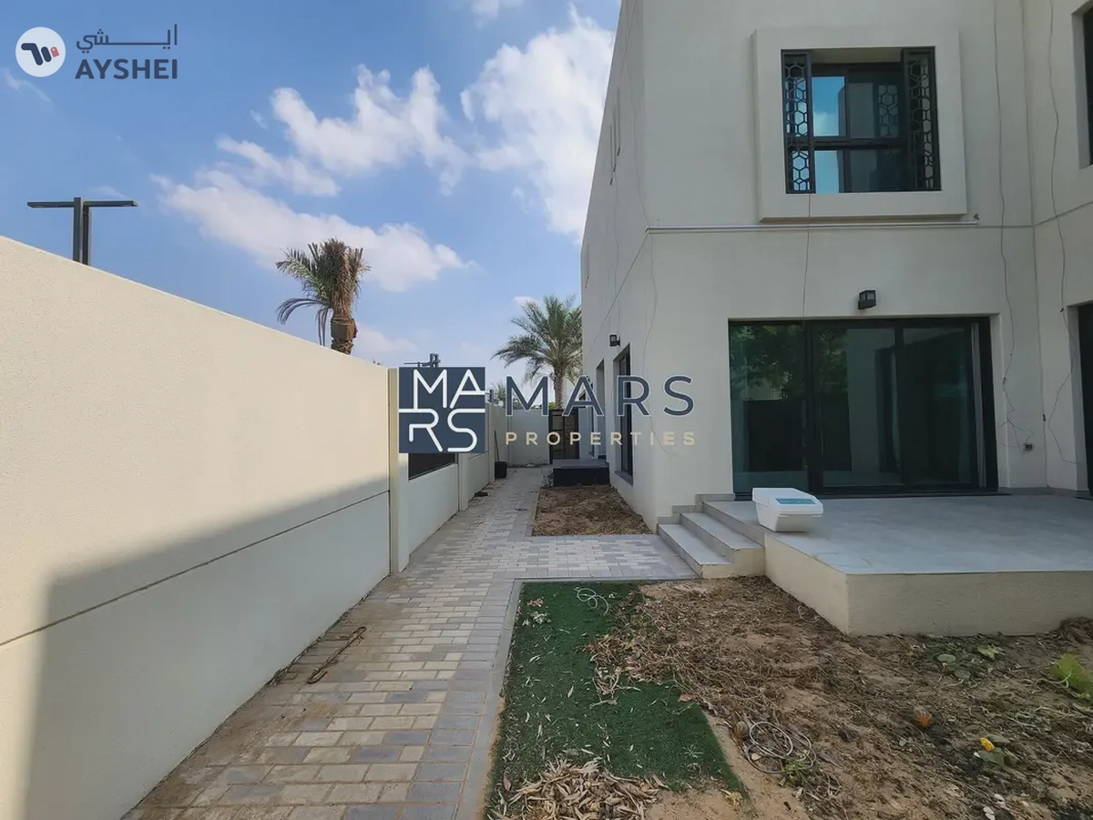 🔥 Exclusive Unit || Community 4-Bedroom Corner || For Rent 🔥-19-19