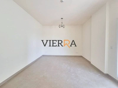 Closed Kitchen l Prime Location l Spacious-4