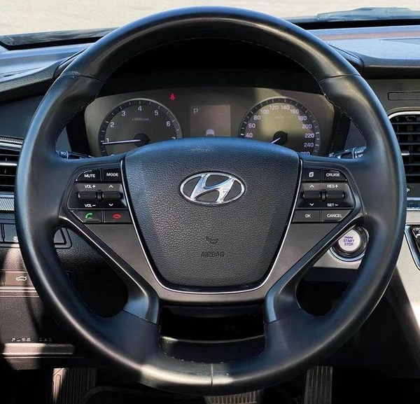 Hyundai Sonata Hyundai Sonata 2016 GCC , accident-free, in excellent condition